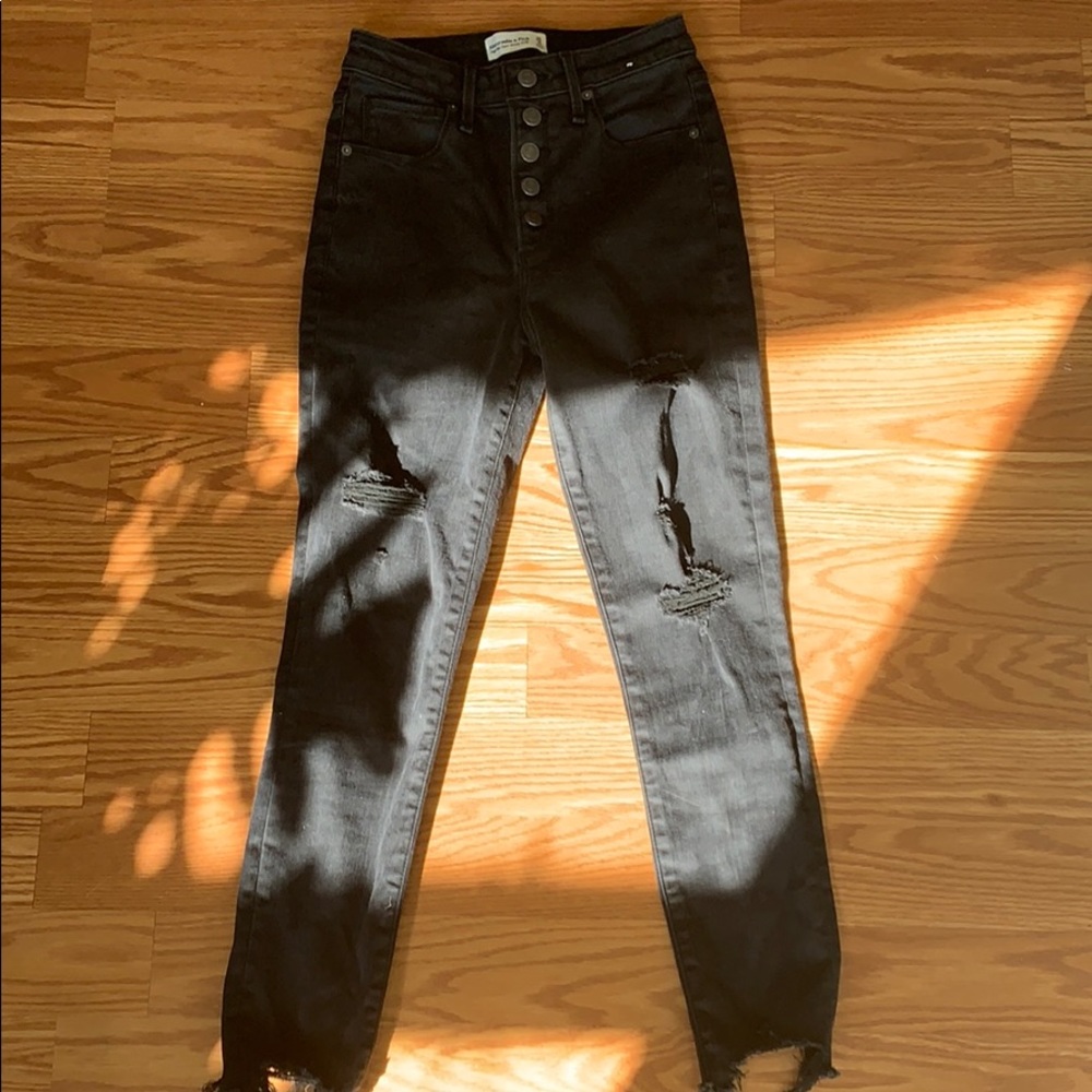 Abercrombie &Fitch high rise super skinny ankle